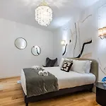 X#Prestige#ArcDeTriomphe#ChampsÉlysées#2Bedrooms#AC